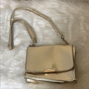 Atmosphere Gold Purse